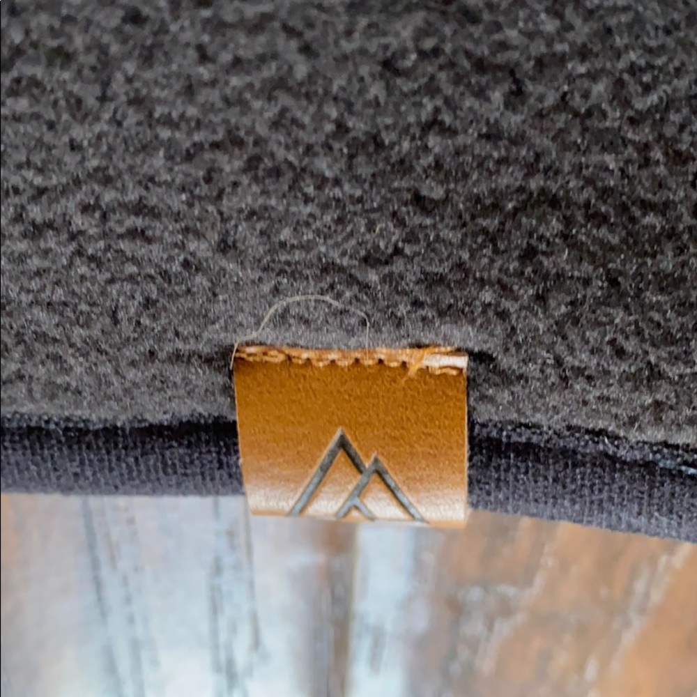 NWT! Men’s Alpine Field and Stream pullover - Picture 8 of 9